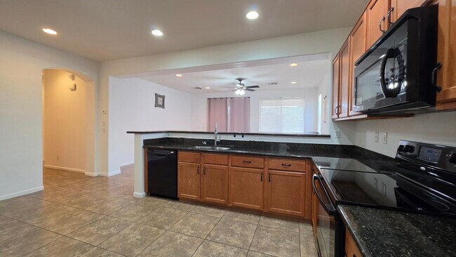 Building Photo - 21742 N Bradford Dr
