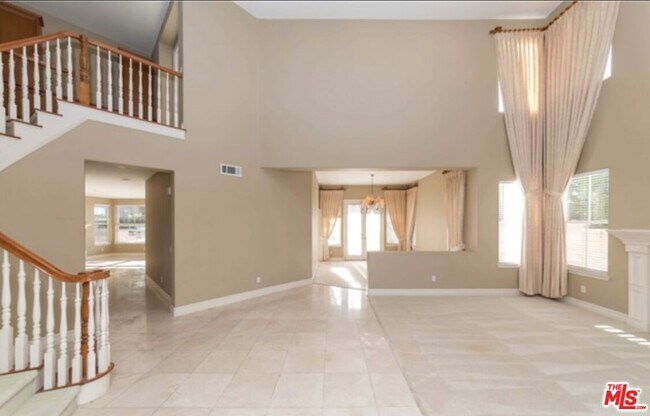 Foto del edificio - 1841 S Floyd Ct