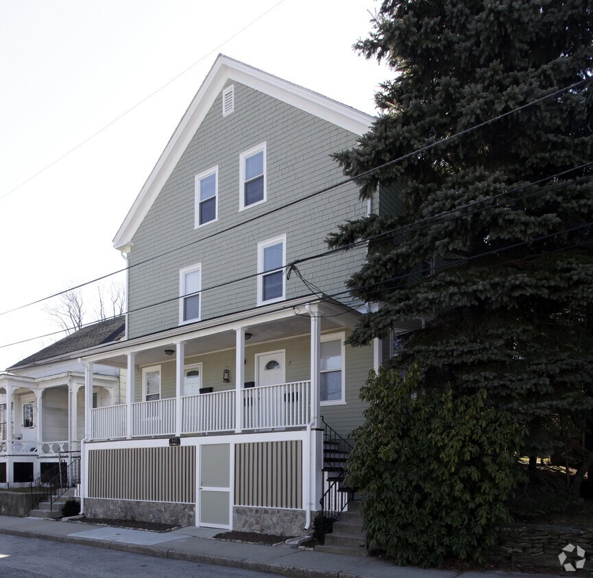 Foto del edificio - 5 Whitwell Ave