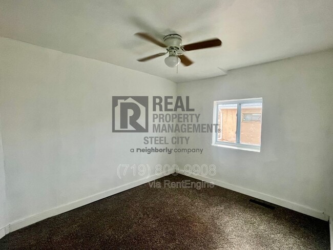 Foto del edificio - 2802 Lakeview Ave