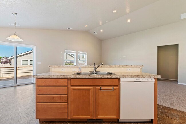 Foto del edificio - Available July 5th, 3bd/2b Meridian Home