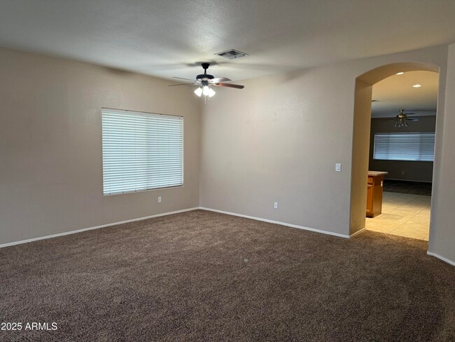 Foto del edificio - 22041 N 78th Ave