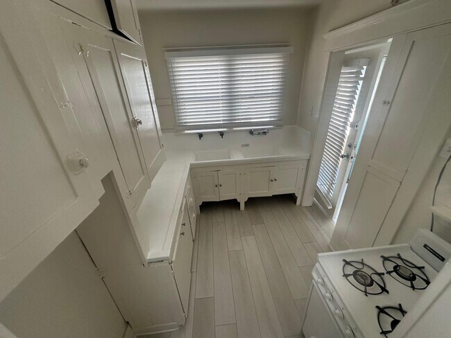 Foto del interior - 1117-1123 E. Appleton St