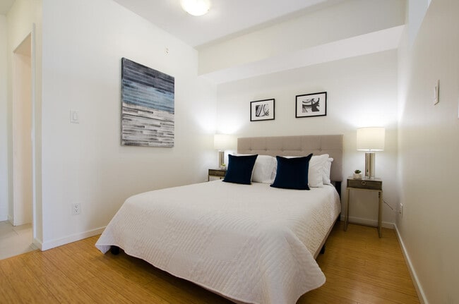 Building Photo - Furnished 1bd/1ba at UBC