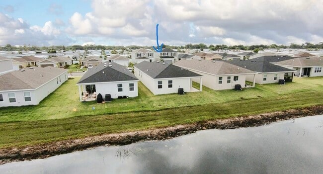 Foto del edificio - 2789 89th St Cir E