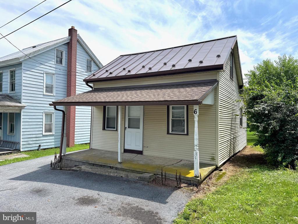Primary Photo - 6 Tanner St