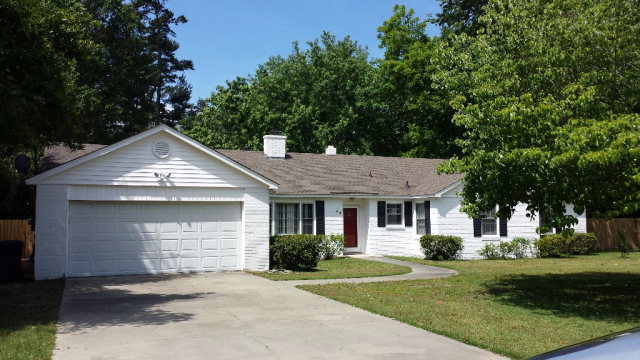 Primary Photo - 32 Bland Ave