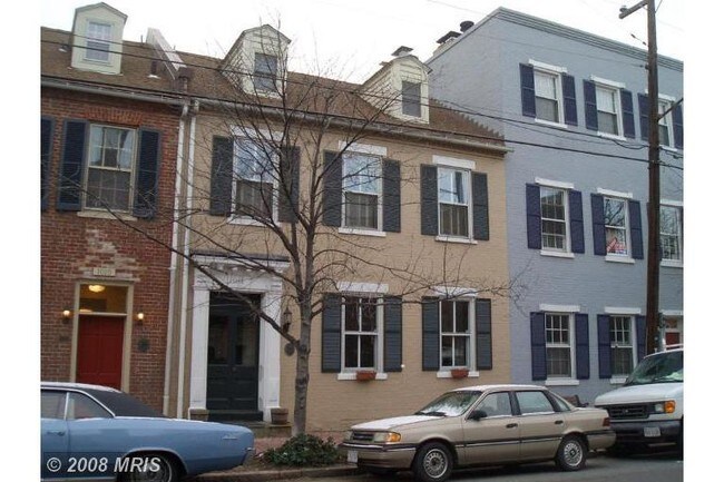 Street View - 1012 Prince St