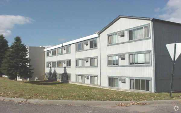 Foto del edificio - Minnetonka Heights