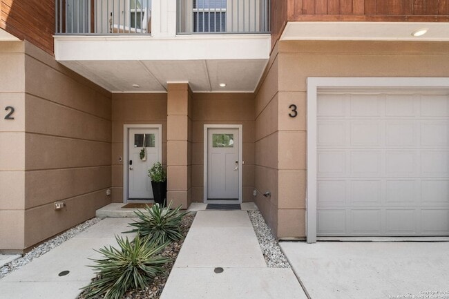 Building Photo - 1002 Morningside Dr