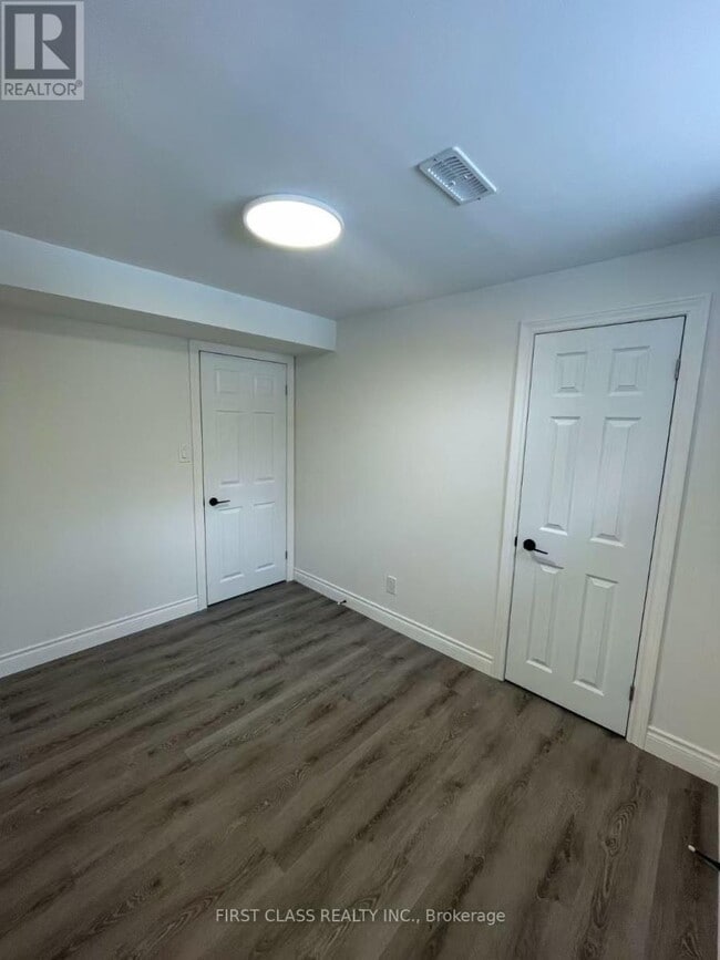 Building Photo - 22 Willowgate Dr