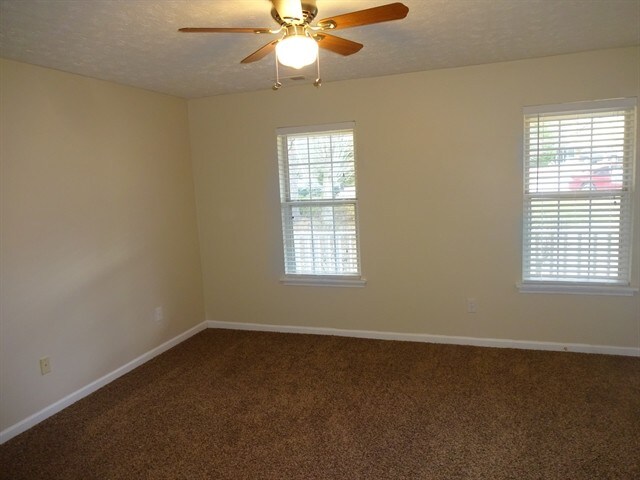 Foto del edificio - 222 Deer Walk Dr