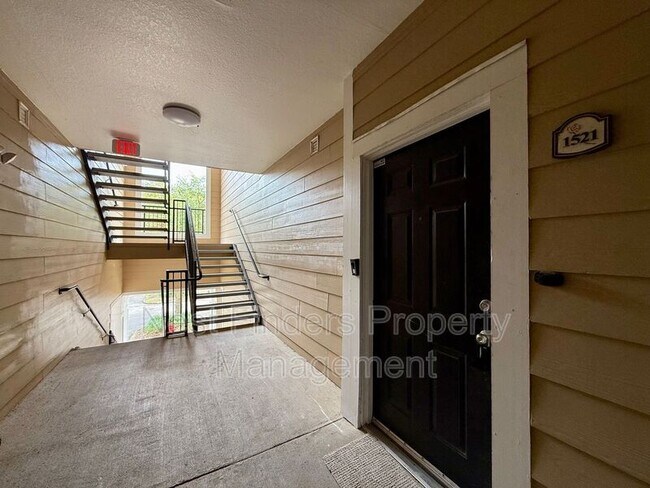 Foto del edificio - 8550 Touchton Rd