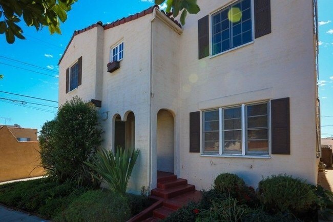 Building Photo - 4668 Dockweiler St