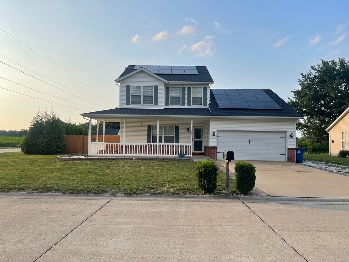 2401 Coniferous Dr, Belleville, IL 62221 House Rental in Belleville