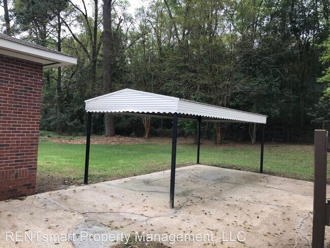 Building Photo - 4 br, 1 bath House - 1623 Morris Road