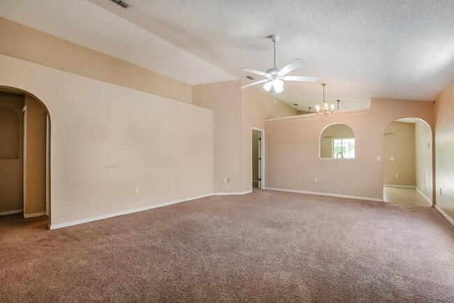 Building Photo - 331 Placid Lake Dr