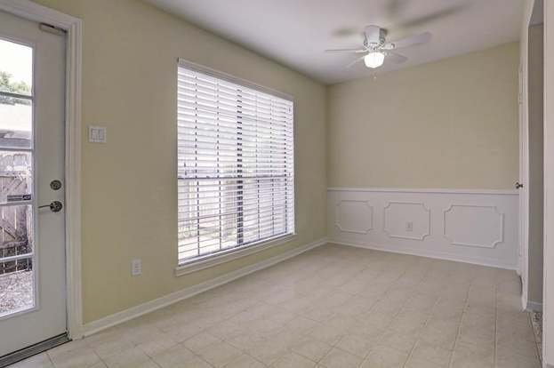 Foto del edificio - 10352 Longmont Dr