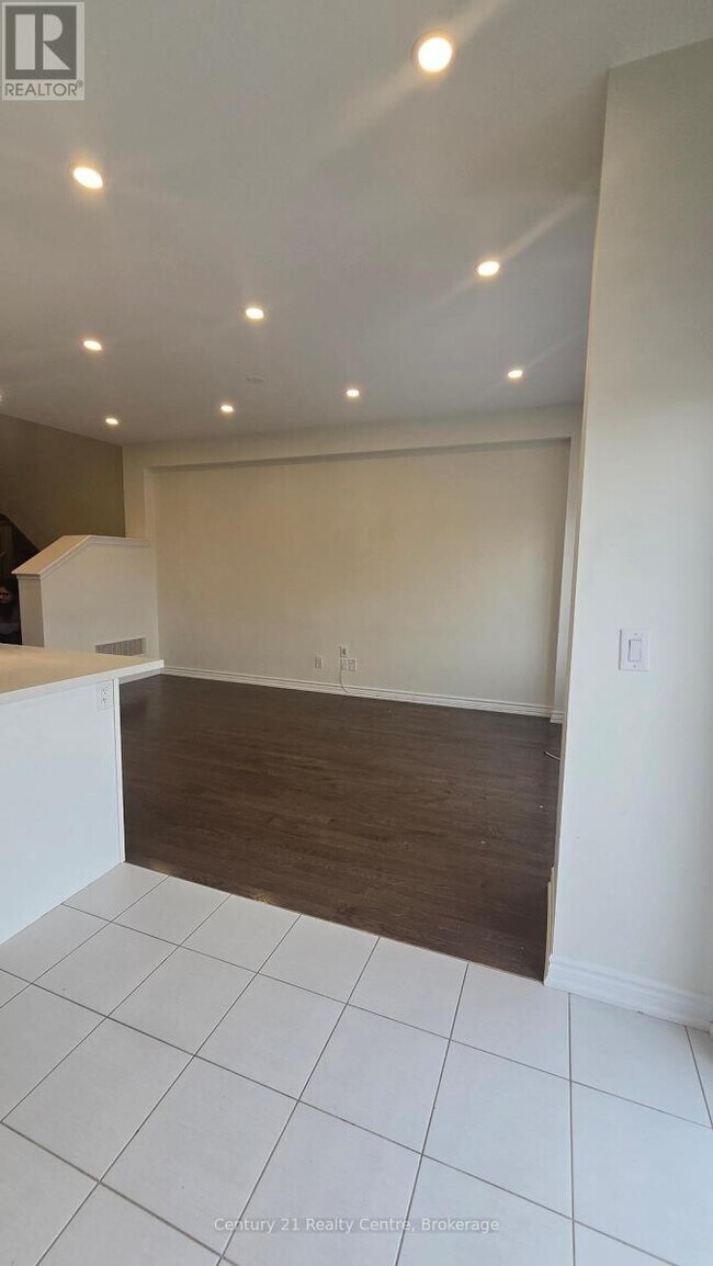 Building Photo - 86 Sutcliffe Dr