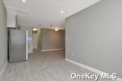 Foto del edificio - 73-08 Utopia Pkwy