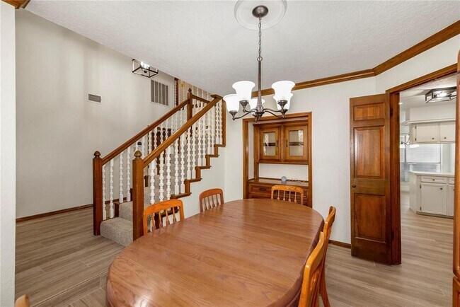 Building Photo - 9 Devonshire Dr