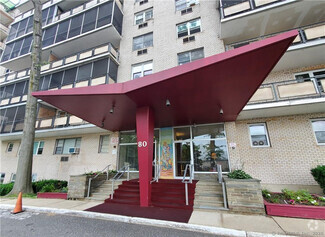 Building Photo - 80 Cartright St