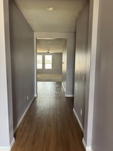 Foto del edificio - 6812 Anthem Rd