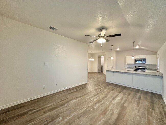 Building Photo - 107 A Dolphin Dr