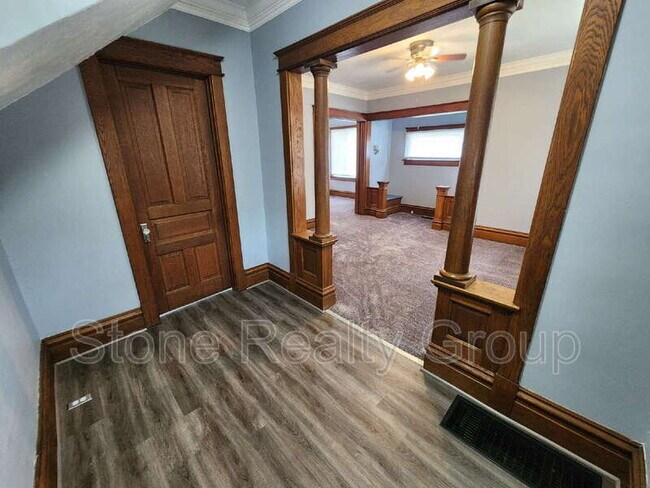 Foto del edificio - 103 S 15th St