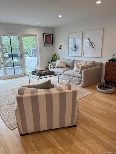 Foto del edificio - 3041 Mitchell Rd