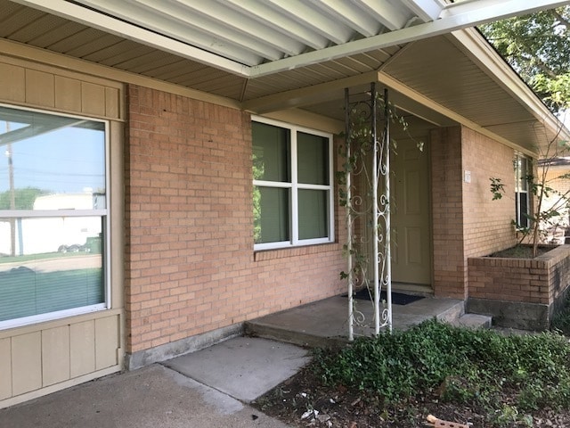 Bryan - 4 bedroom / 2 bath / fenced in back yard, Home - Available Now - Bryan - 4 bedroom / 2 bath / fenced in back yard, Home - Available Now