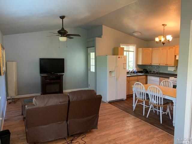 Building Photo - 5524 Single Springs Dr