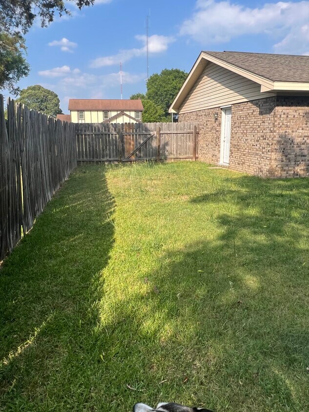 119 Greenwood Dr, Warner Robins, GA 31093 House Rental in Warner