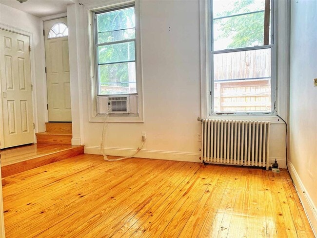 Building Photo - 218 NEWARK Ave