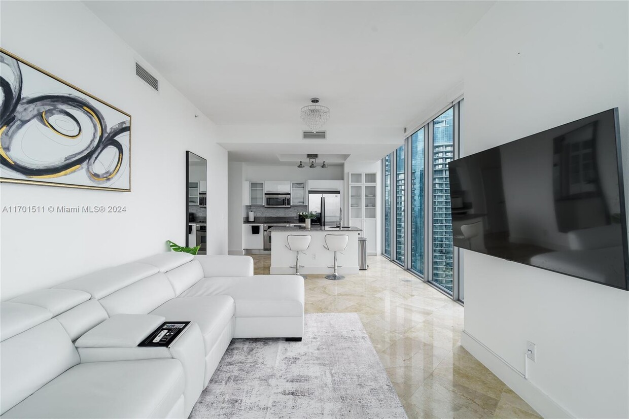 Foto principal - 888 Biscayne Blvd