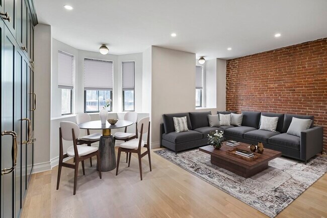 Foto del edificio - 102 E Brookline St