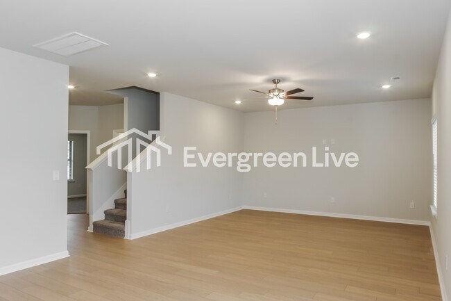 Foto del edificio - 103 Cool Cir