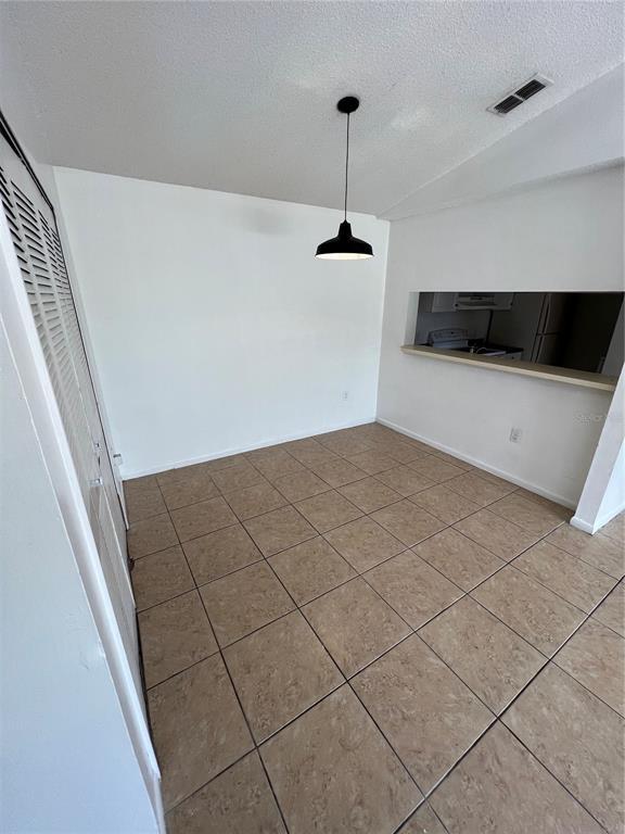 Building Photo - 5226 Via Hacienda Cir