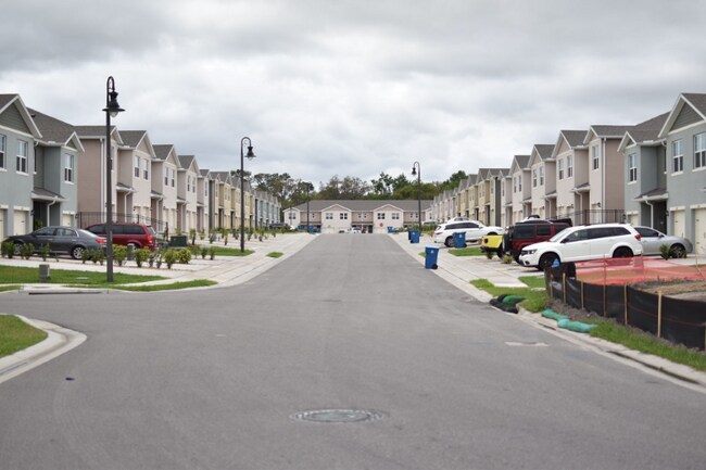 Foto del edificio - 2942 Canary Ave