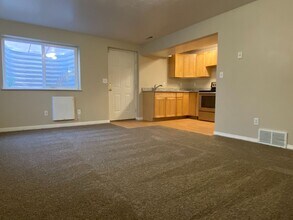 Building Photo - 265 N 750 W