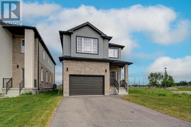 Building Photo - 377 Bradshaw Dr