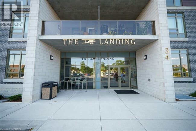 Building Photo - 34 Norman St