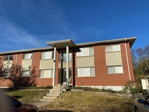 Building Photo - 155 Reeb Ln