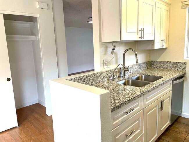 Foto del edificio - 195 N Cottonwood St