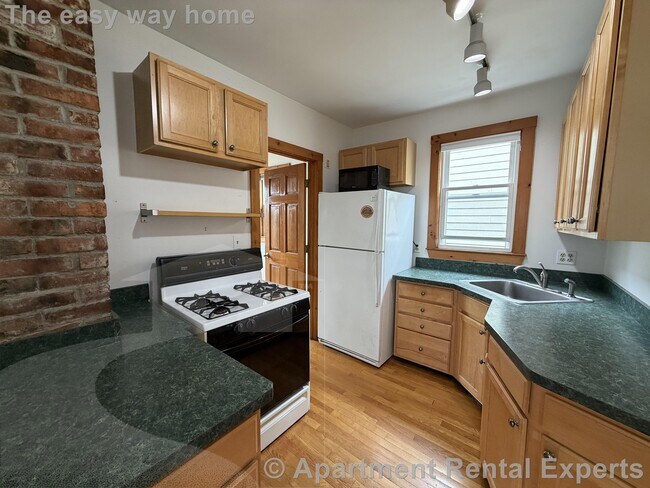 Building Photo - 81 A Tremont St