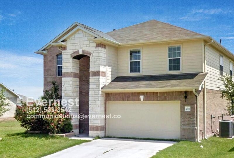 Foto principal - 4220 Rolling Water Dr