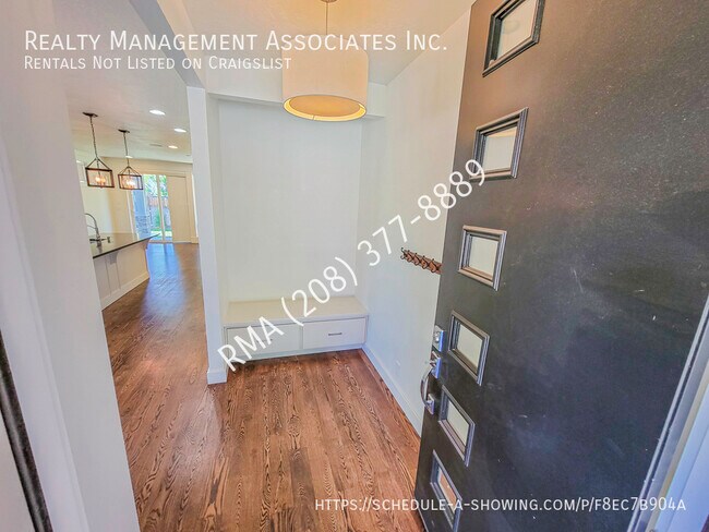 Building Photo - 2988 W Bellomy Ln
