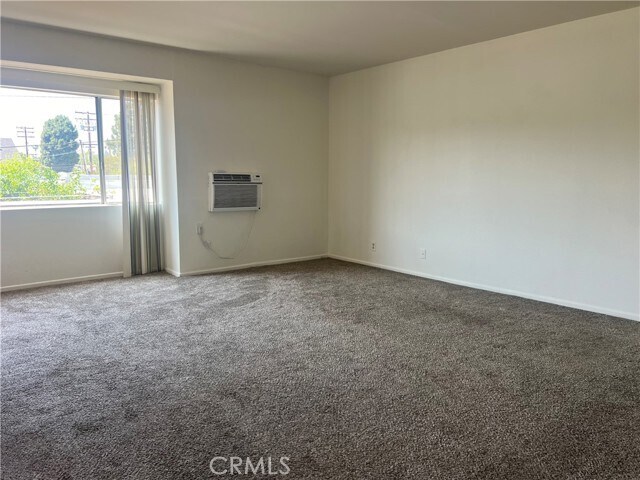 Foto del edificio - 915 N Monterey St