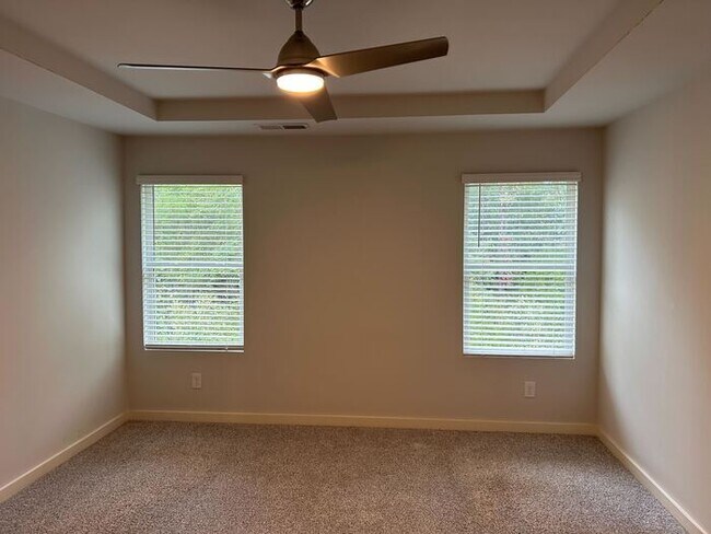 Foto del edificio - Town home for rent in Calera!