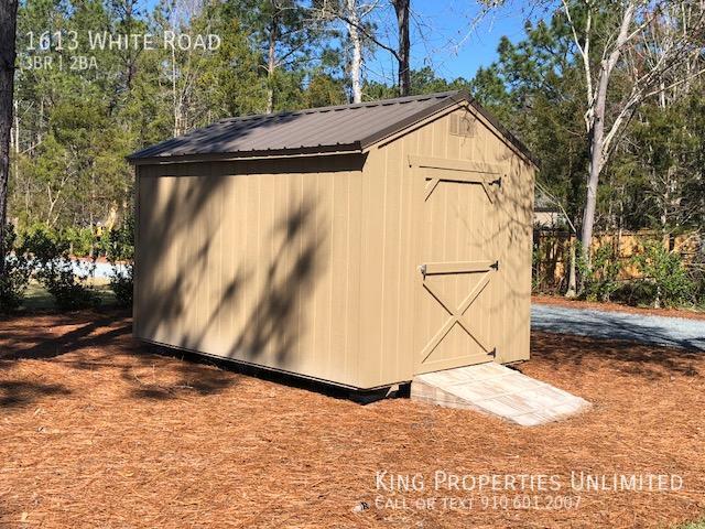 Building Photo - 1613 White Rd